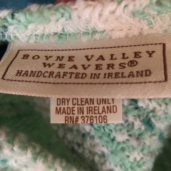 Green plaid Irish cape - Picture 3 of 4